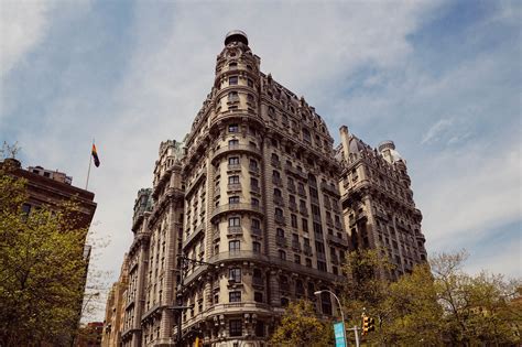 famous old new york hotels